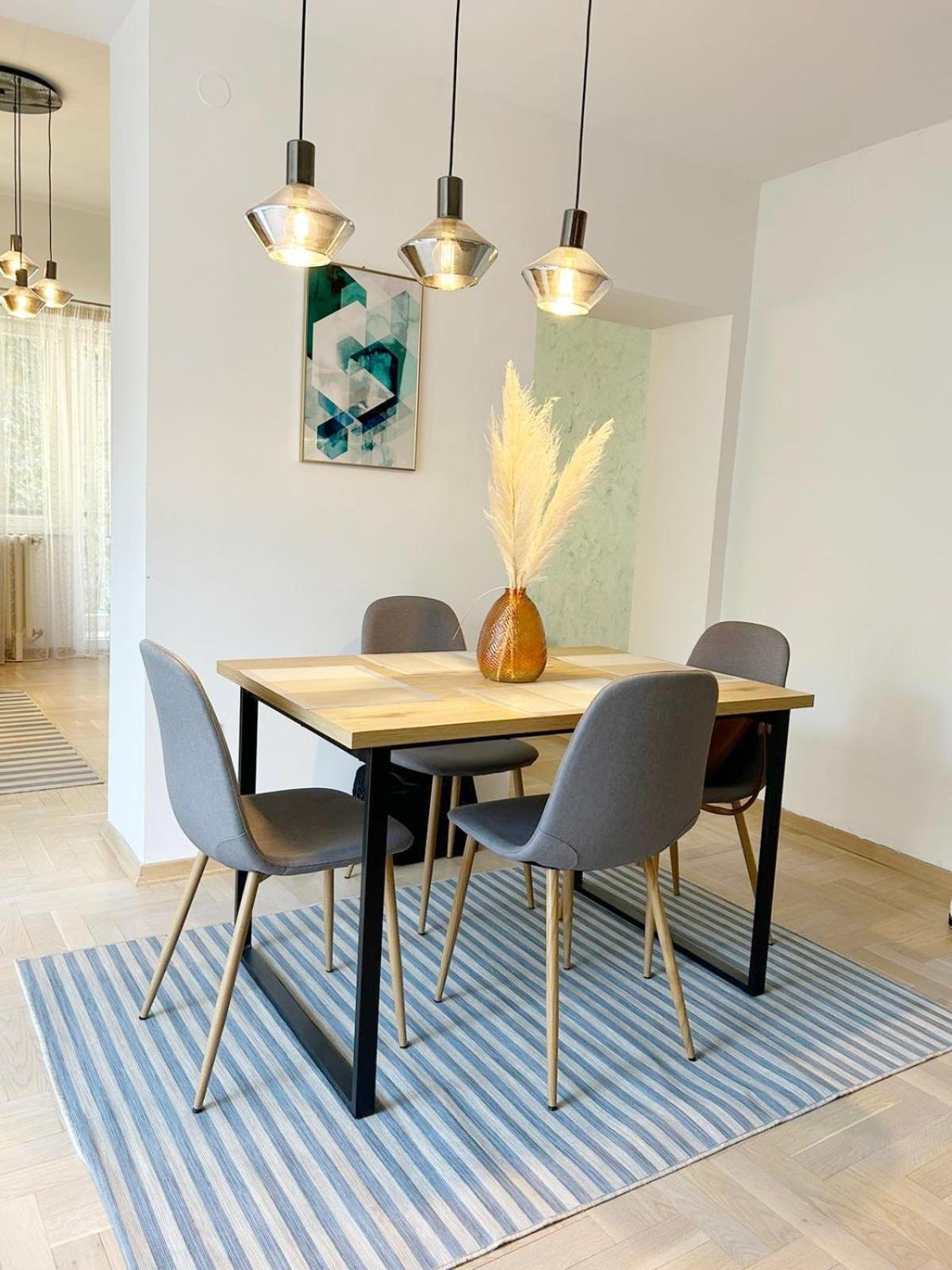The Circle Apartment Скопье Экстерьер фото